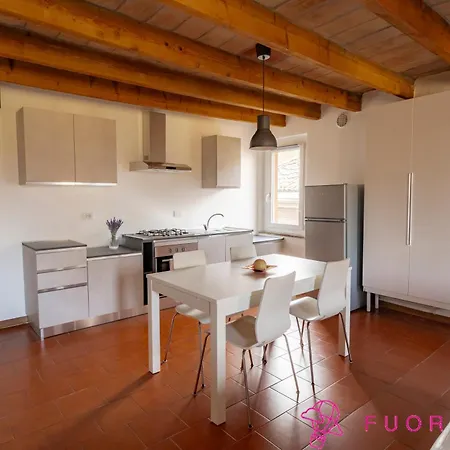 Apartment Fuoriporta Affitti Brevi - Tetti Di