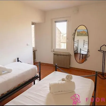 Apartment Fuoriporta Affitti Brevi - Tetti Di Parma